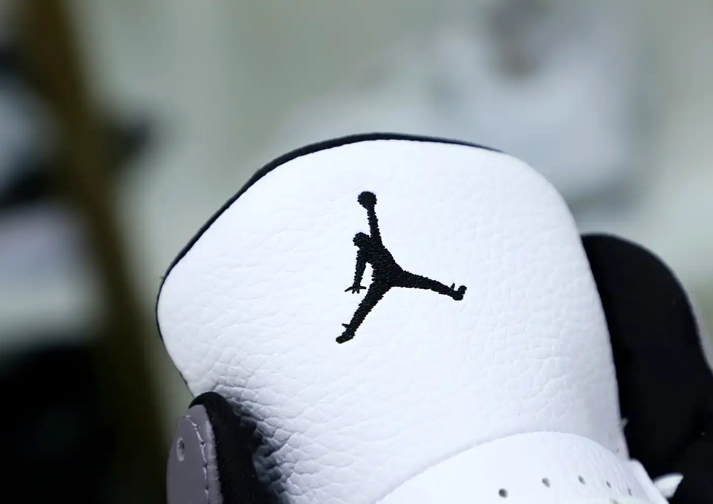 AIR JORDAN 13 RETRO 'ATMOSPHERE GREY' -414571-016
