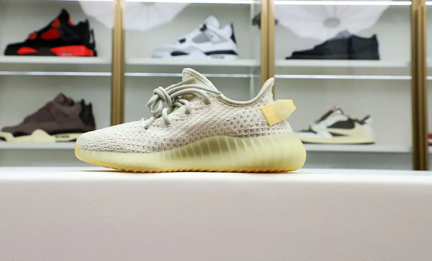 hype YEEZY BOOST 350 V2 'NATURAL'