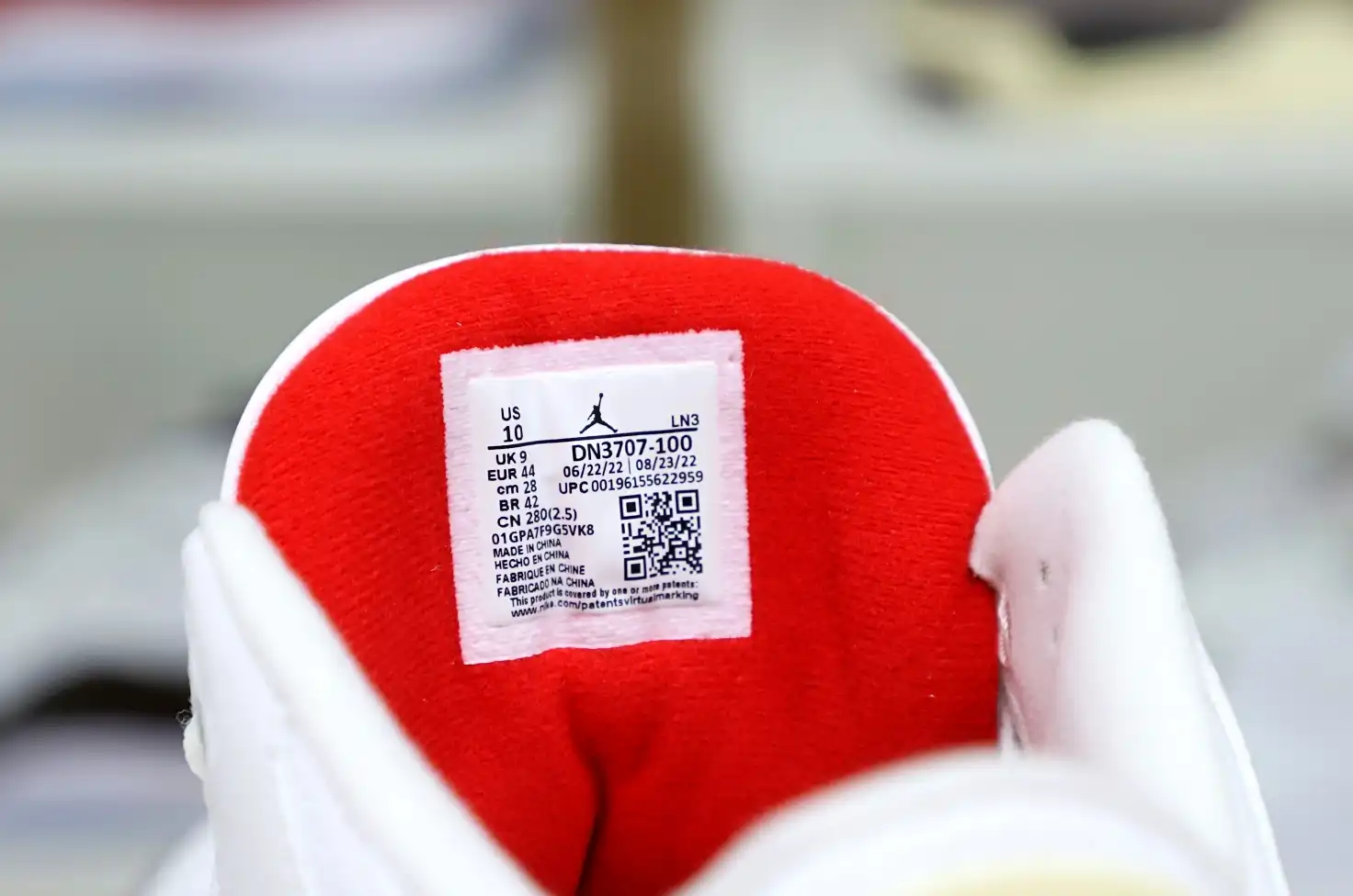 AIR JORDAN 3 