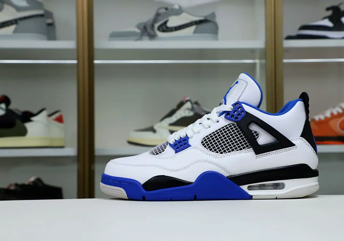 AIR JORDAN 4 RETRO MOTORSPORTS