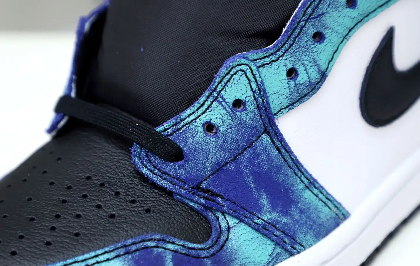 Air Jordan 1 High OG  Tie-Dye
