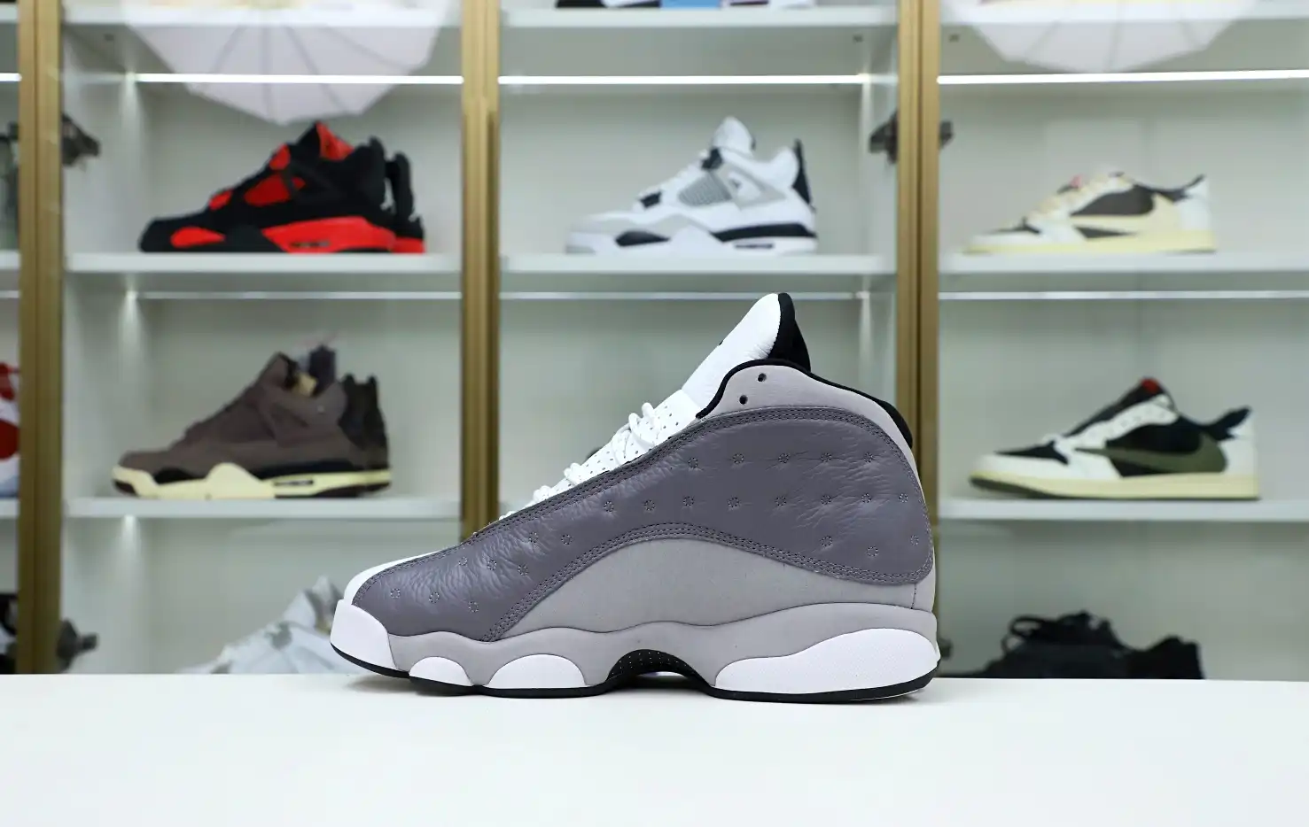 AIR JORDAN 13 RETRO 'ATMOSPHERE GREY' -414571-016