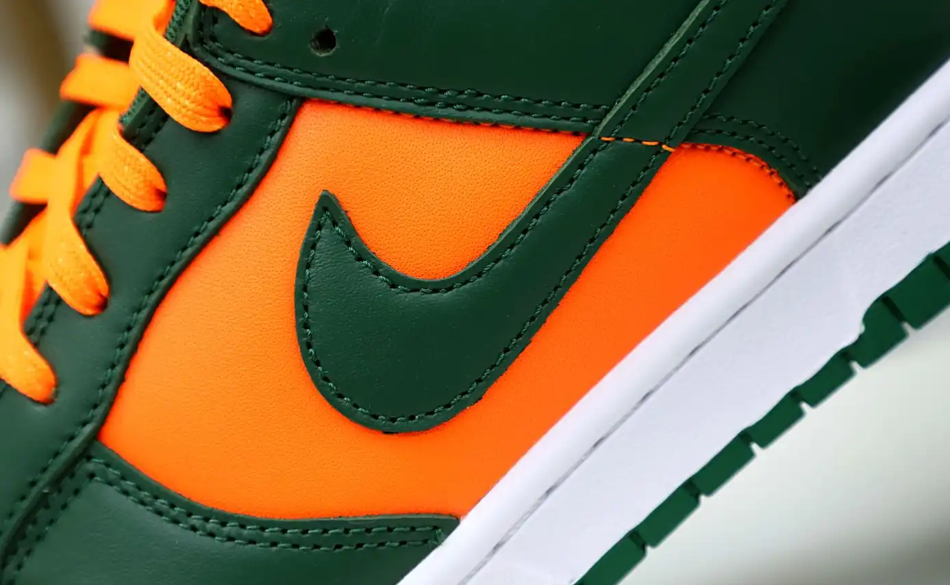 hype NIKE DUNK RETRO MINAMI HURRICANES