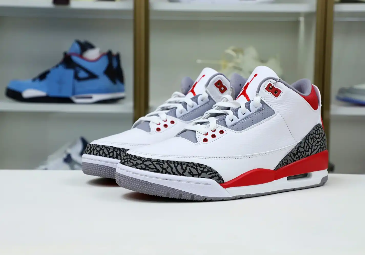 AIR JORDAN 3RETRO
