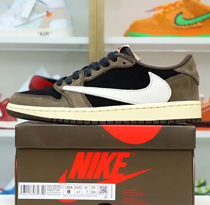 Travis Scott x Jordan Air Jordan 1mLow OG TS SP