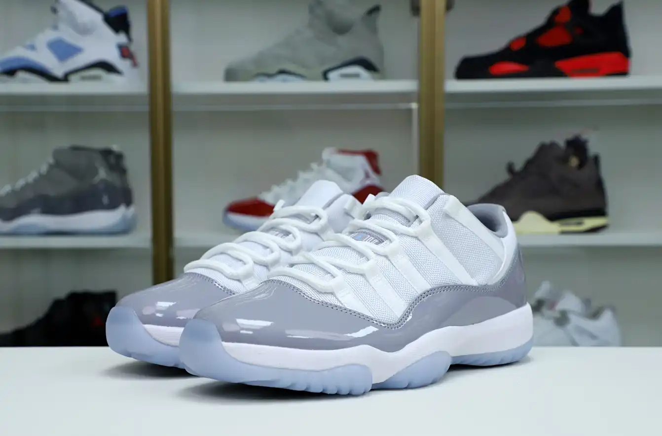 Air Jordan 11 Retro Low 