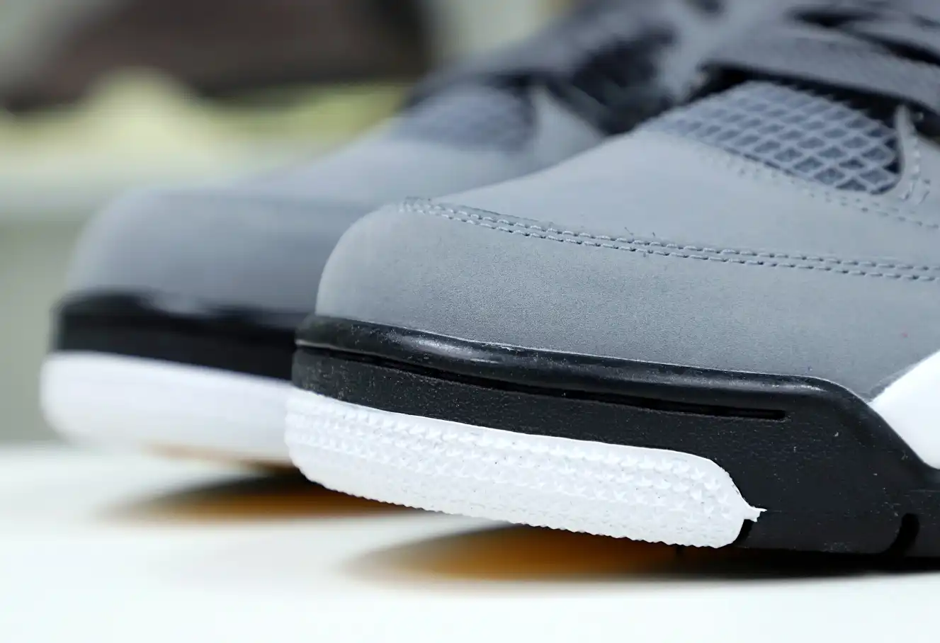 AIR JORDAN 4 RETRO 'COOL GREY' 2019