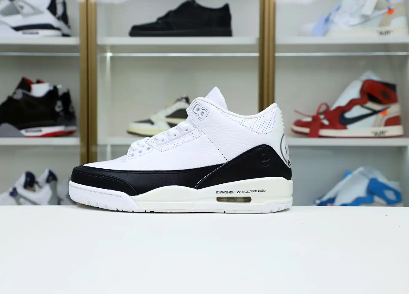 FRAGMENT DESIGN X AIR JORDAN 3 RETRO SP 'WHITE'