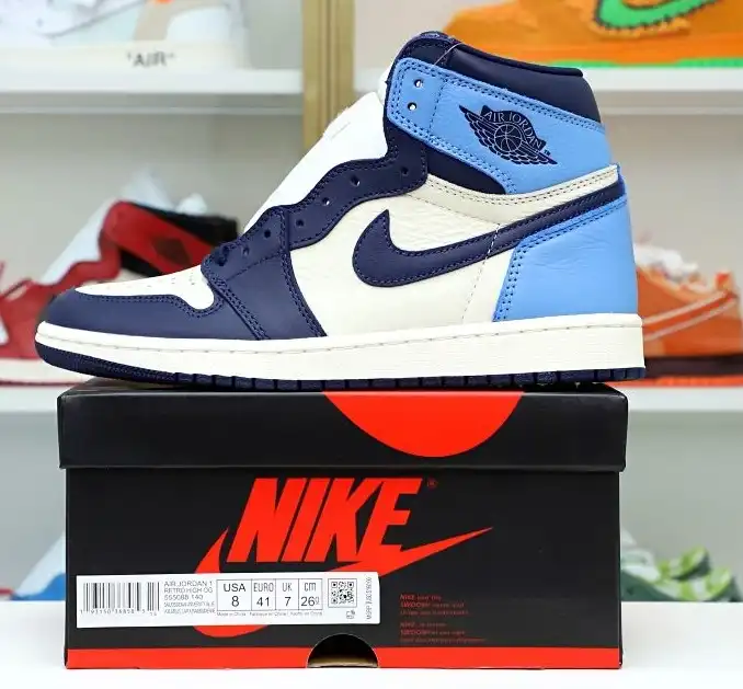 AIR JORDAN 1 RETRO HIGH OG 'OBSIDIAN'