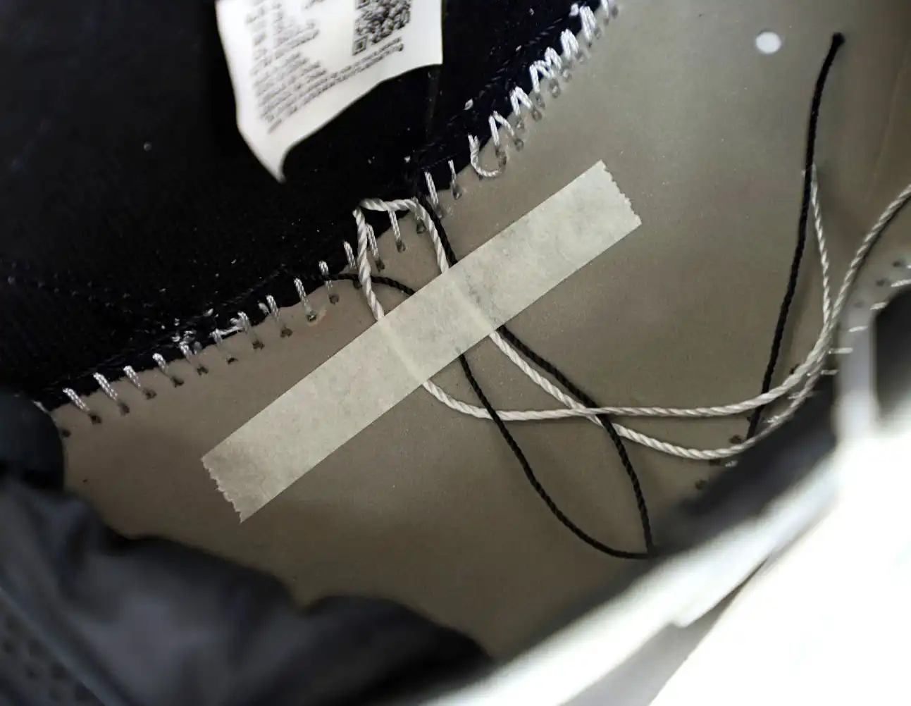Air Jordan 1 Retro High OG  Shadow 2.0