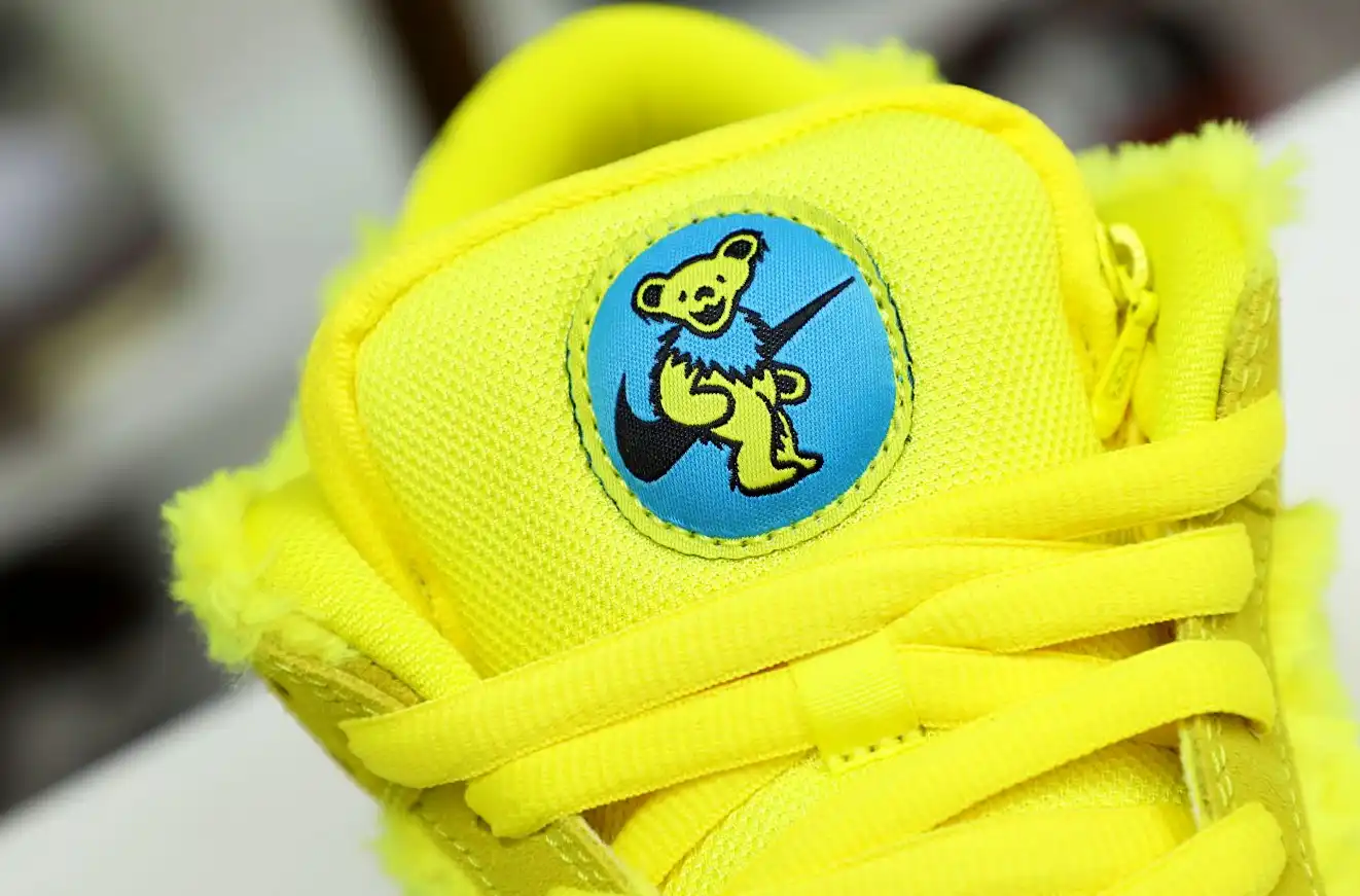 hype GRATEFUL DEAD X DUNK LOW SB YELLOW