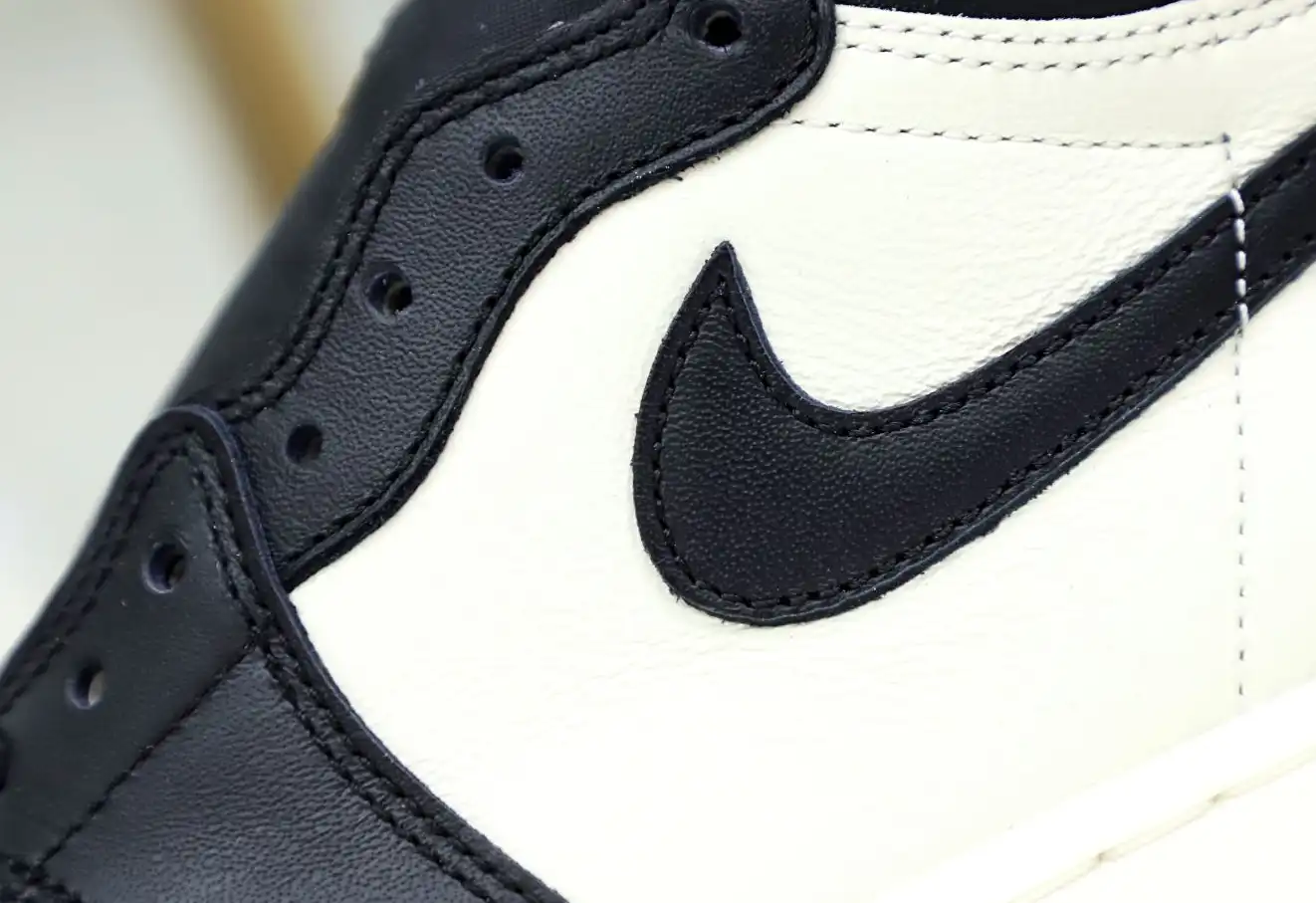 Air Jordan 1