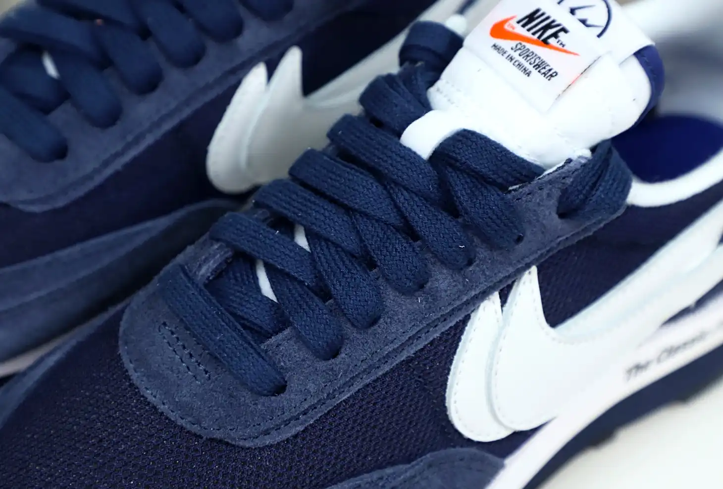 hype FRAGMENT DESIGN X SACAI X LDV WAFFLE 'BLACKENED BLUE'