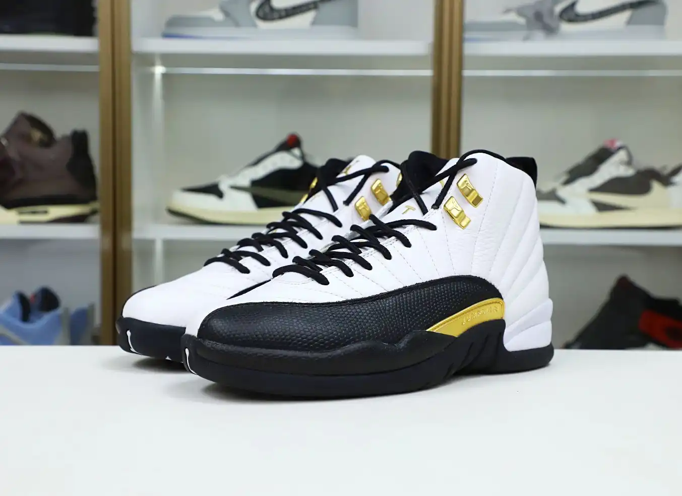AIR JORDAN 12 RETRO 'ROYALTY'