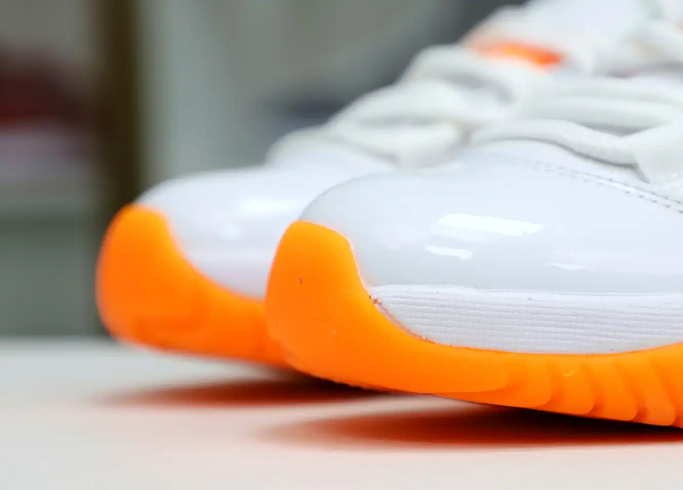WMNS AIR JORDAN 11 RETRO LOW 'BRIGHT CITRUS'