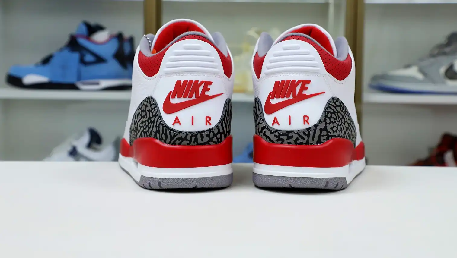 AIR JORDAN 3RETRO