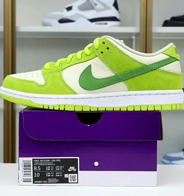 hype NIKE SB DUNK LOW GREEN APPLE 2022