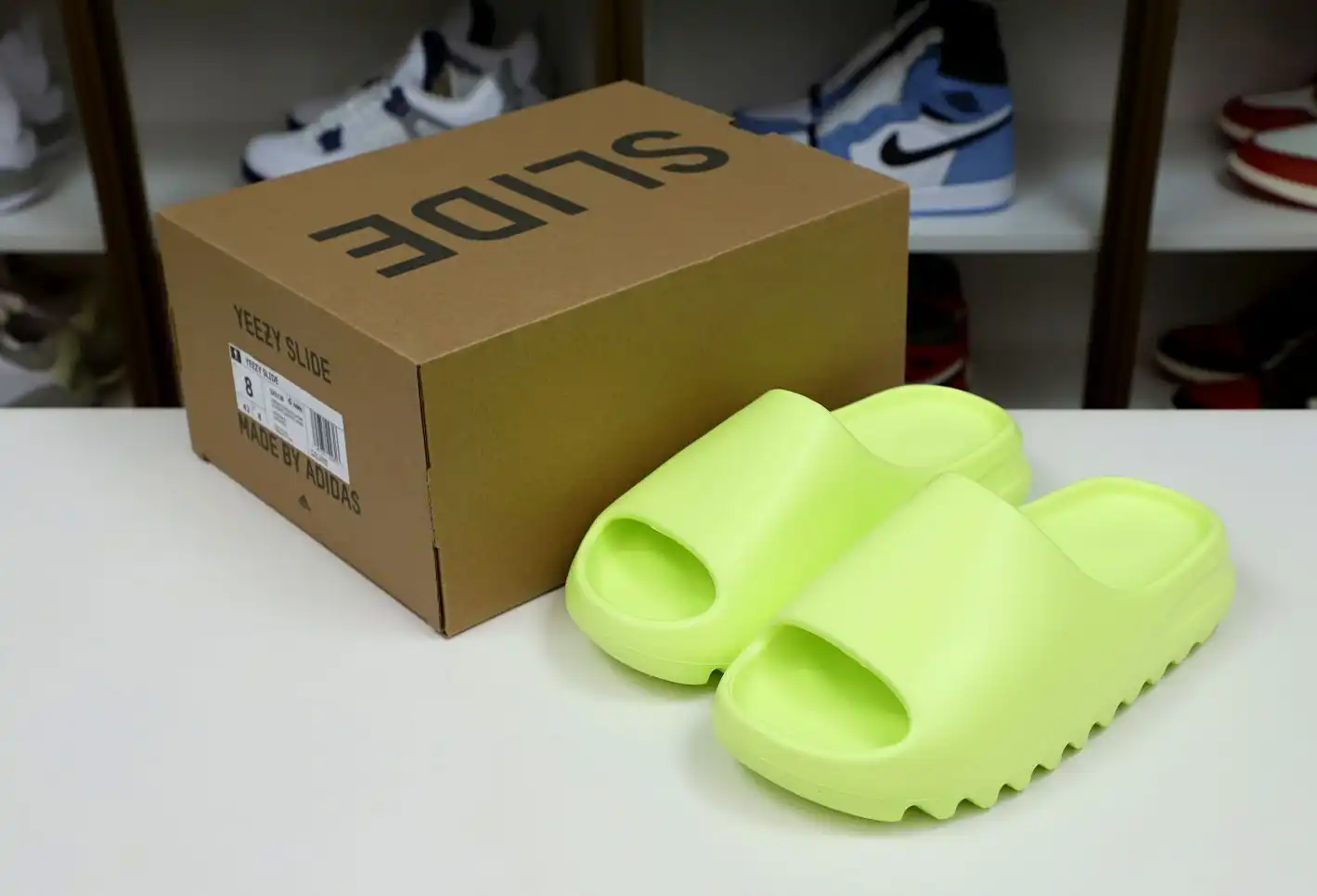 hype YEEZY SLIDES GX6138