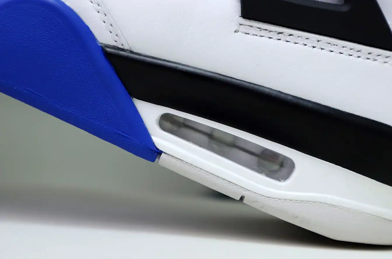 AIR JORDAN 4 RETRO MOTORSPORTS