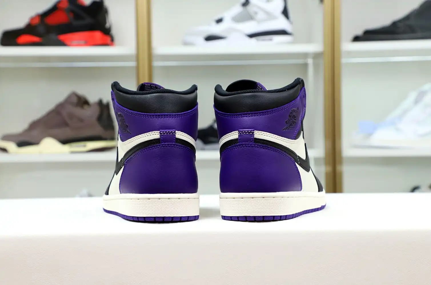 Air Jordan 1
