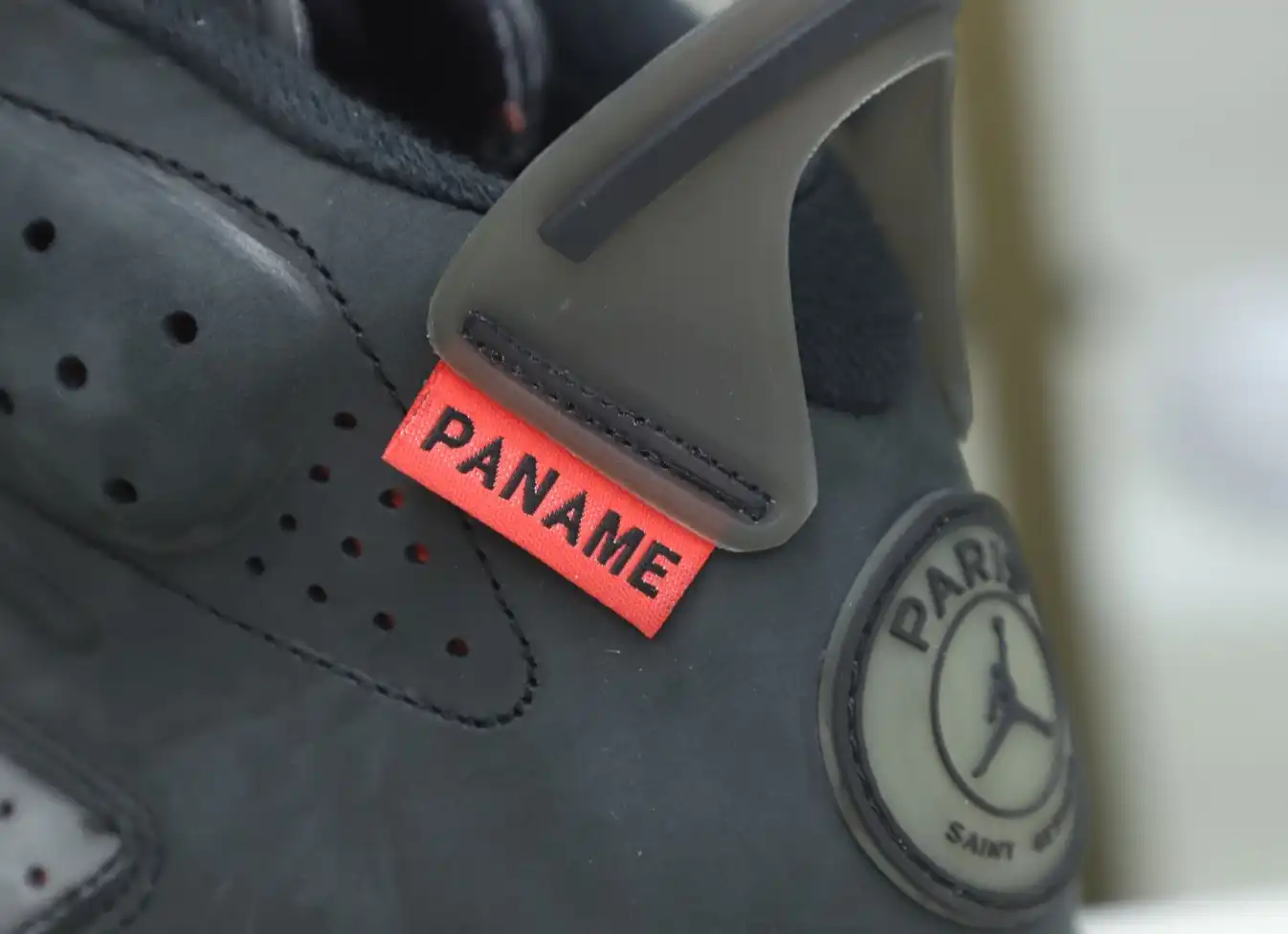 PARIS SAINT-GERMAIN X AIR JORDAN 6 RETRO 'IRON GREY'