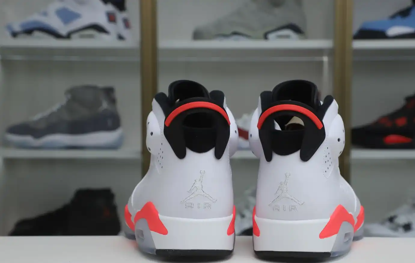 Air Jordan 6 Retroinfrared White