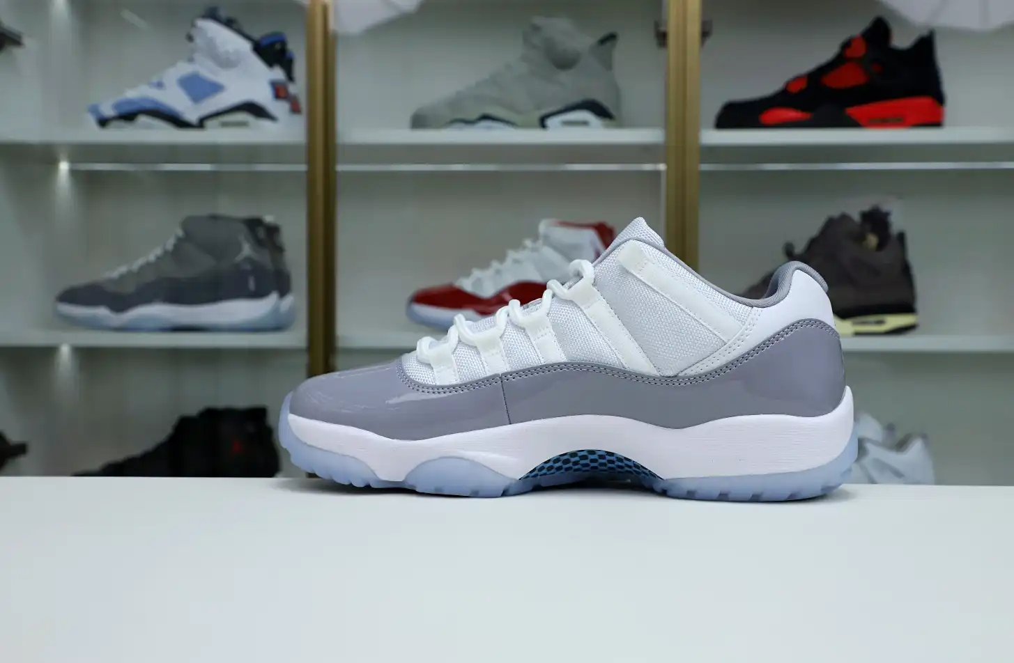 Air Jordan 11 Retro Low 