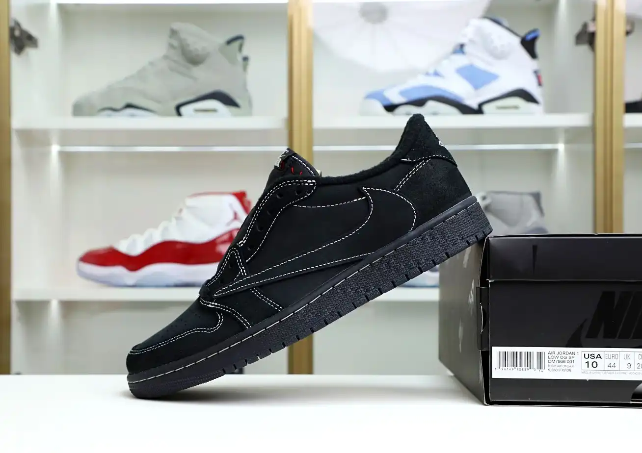 TRAVIS SCOTT X NIKE AIR JORDAN 1 LOW OG “BLACK PHANTOM”