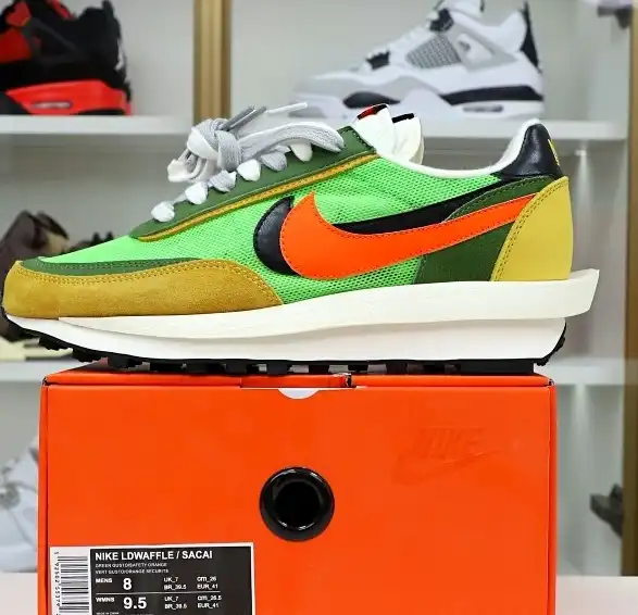 hype SACAI X LDWAFFLE 'GREEN GUSTO'