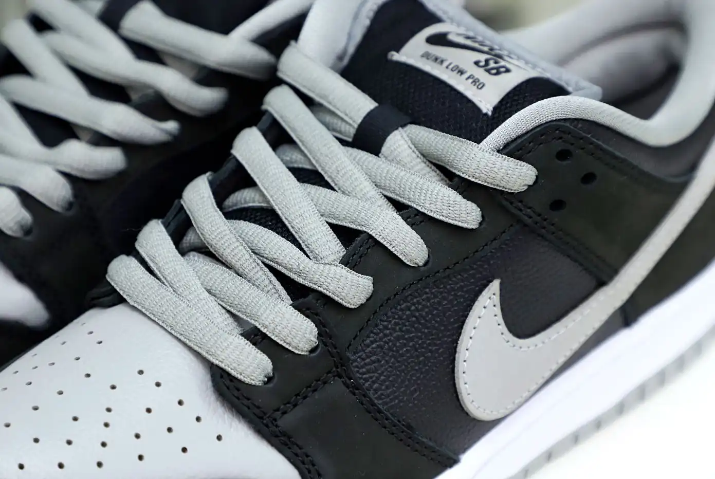 hype DUNK SB 「 SHADOW」