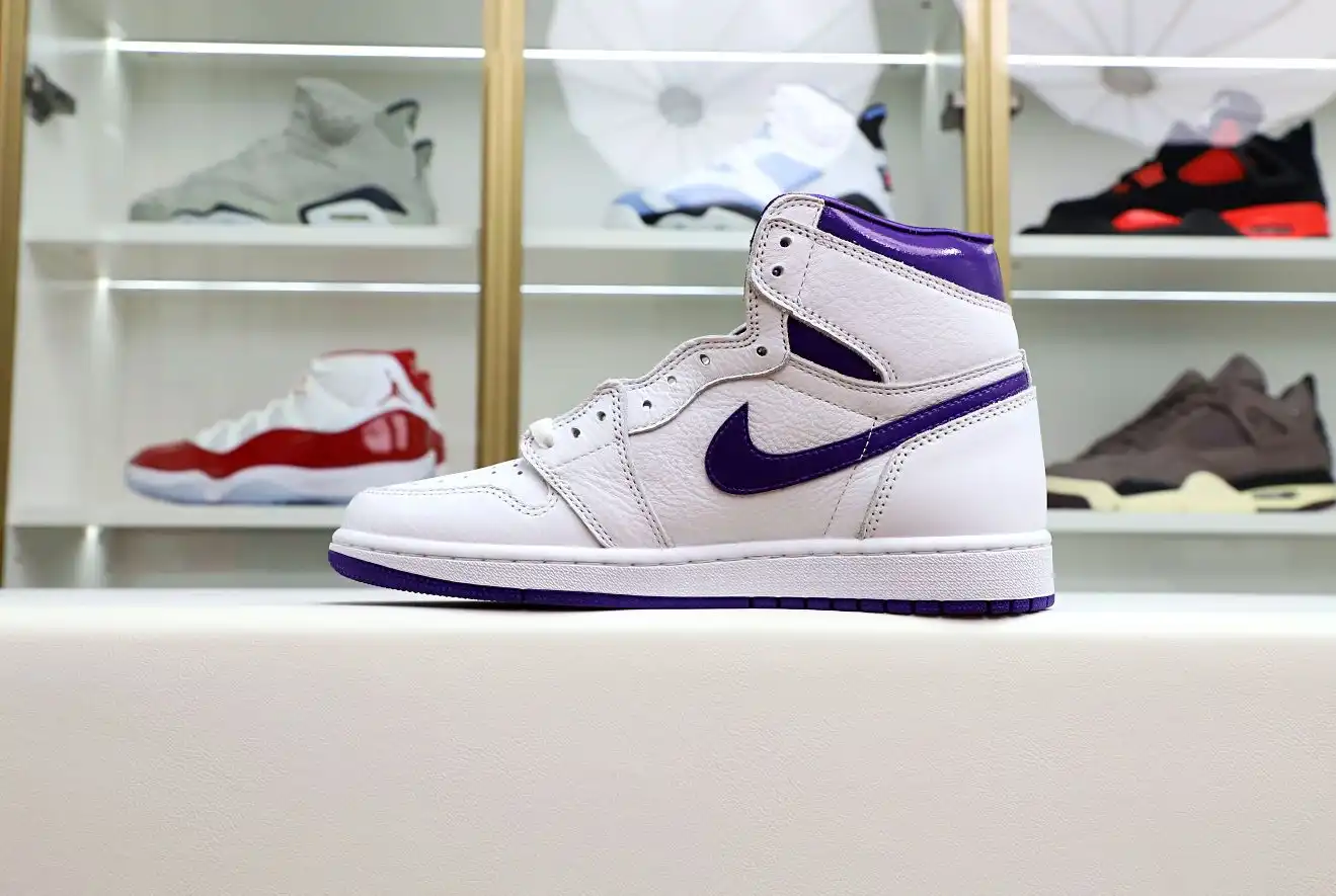 Air Jordan 1 High OG Court Purple
