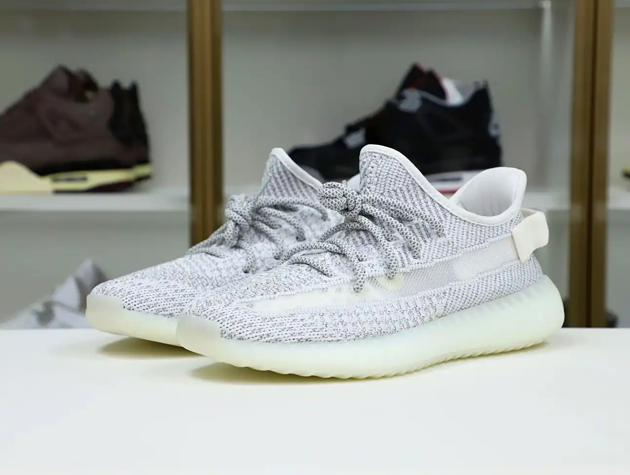 hype YEEZY BOOST 350 V2 'STATIC REFLECTIVE'