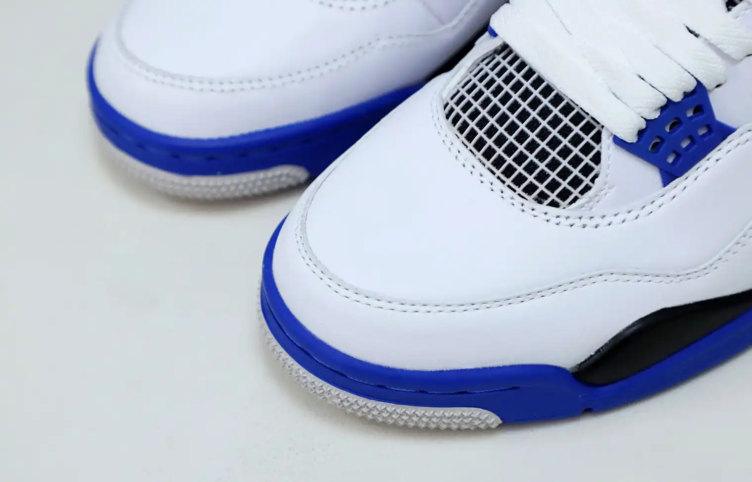 AIR JORDAN 4 RETRO MOTORSPORTS