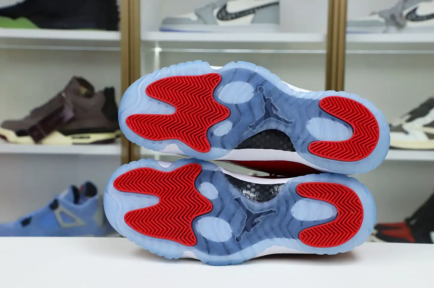 JORDAN 11 RETRO WIN LIKE 96 378037-623
