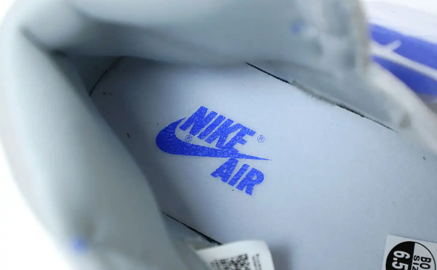 AIR JORDAN 1 RETRO HIGH OG 'HYPER ROYAL'