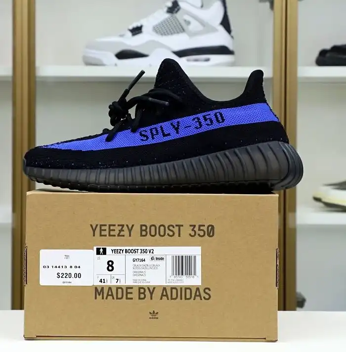 hype YEEZY BOOST 350 V2 'DAZZLING BLUE'