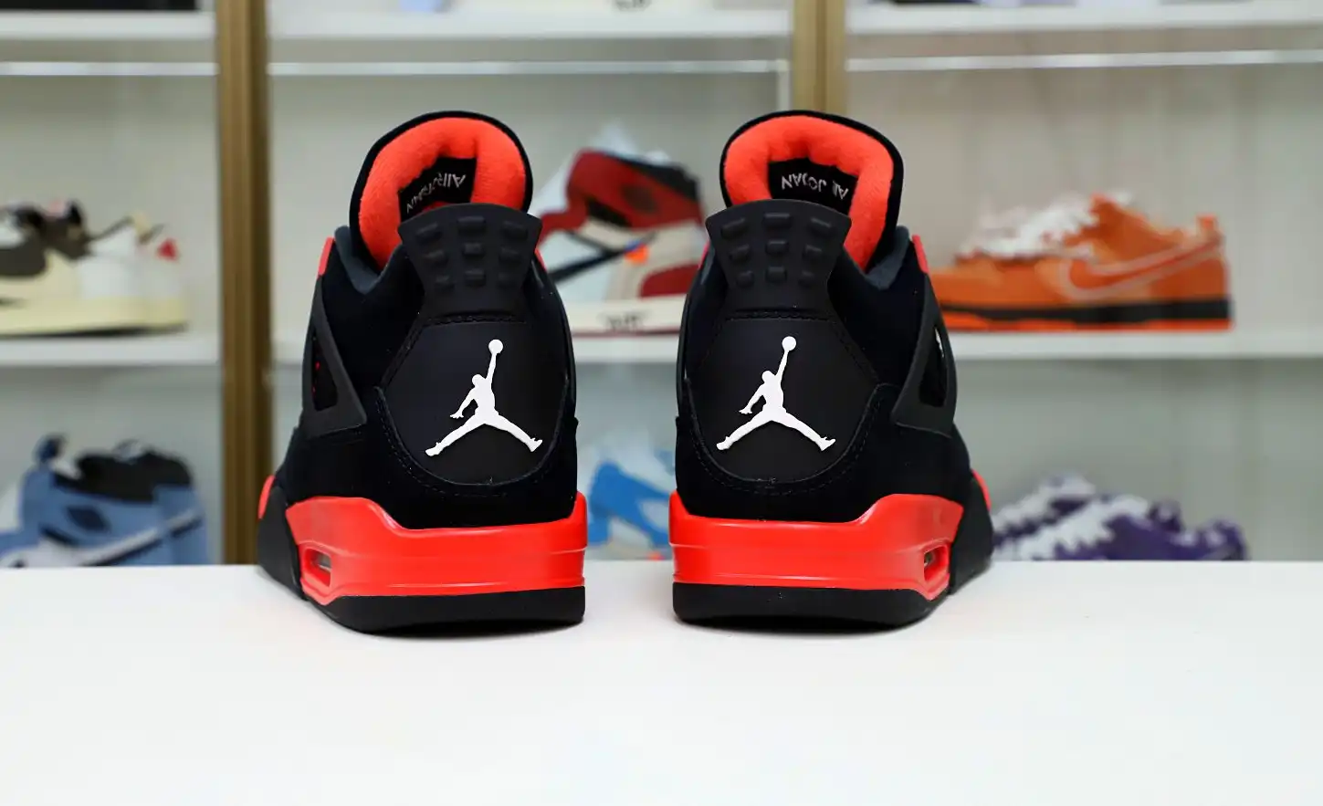 AIR JORDAN 4 RETRO 'RED THUNDER'