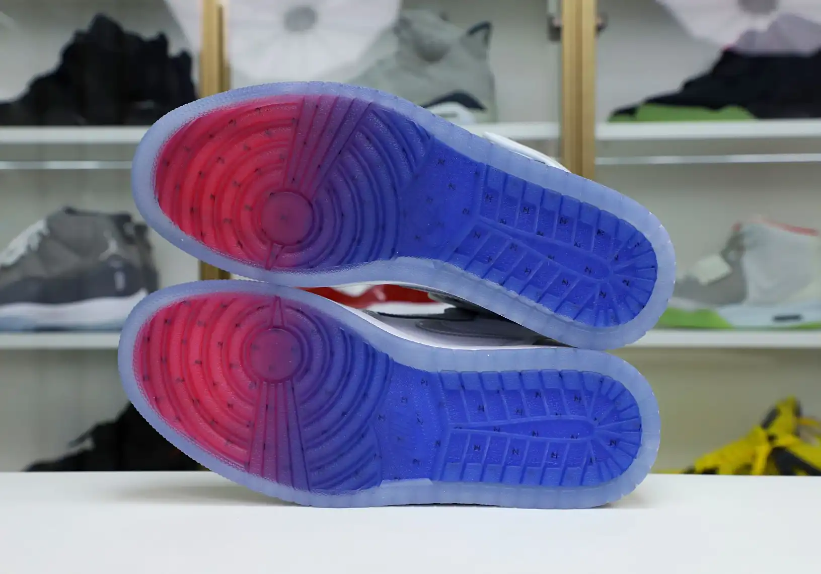 AIR JORDAN 1 HIGH ZOOM 'RACER BLUE'