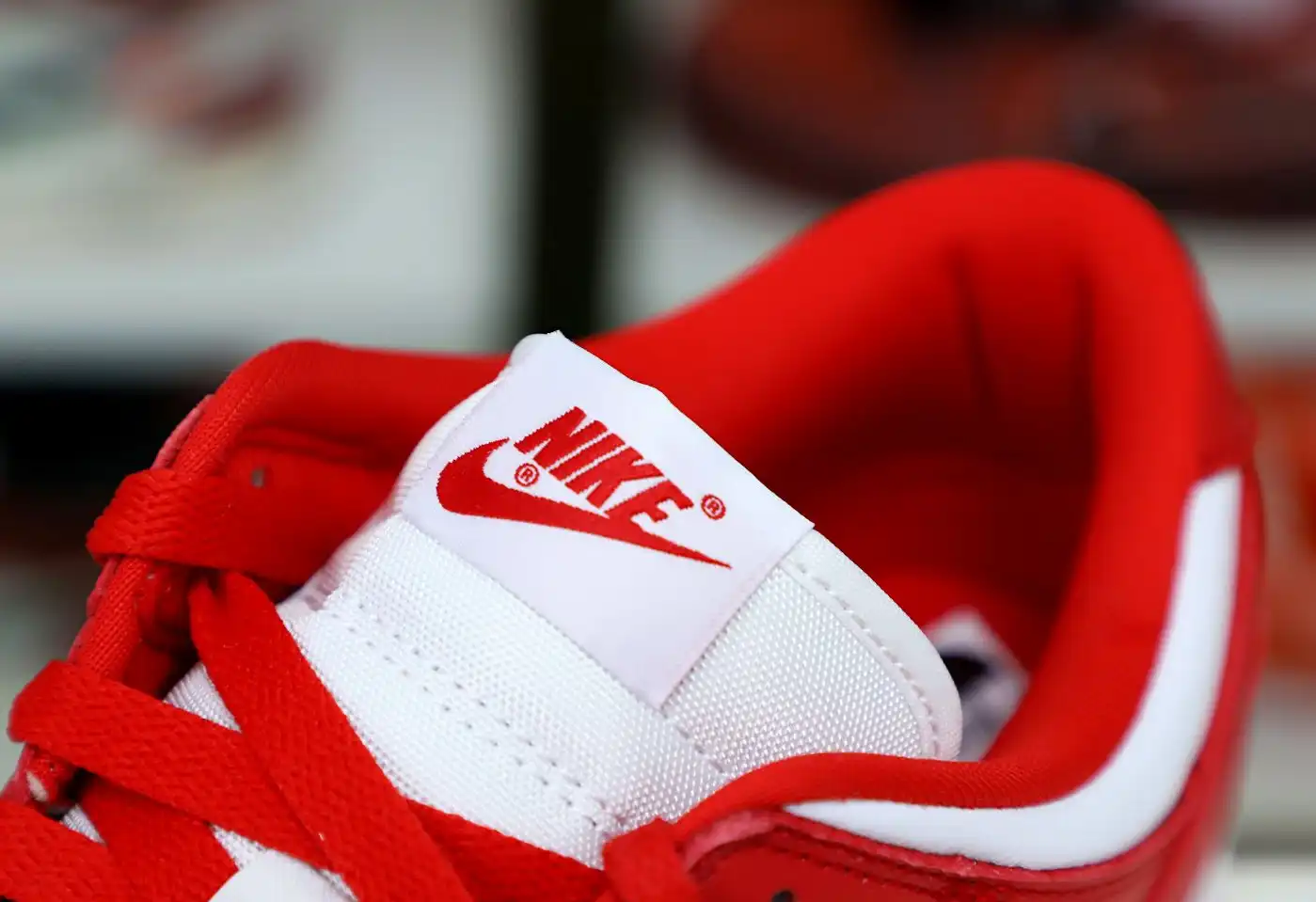 hype DUNK LOW SP RED