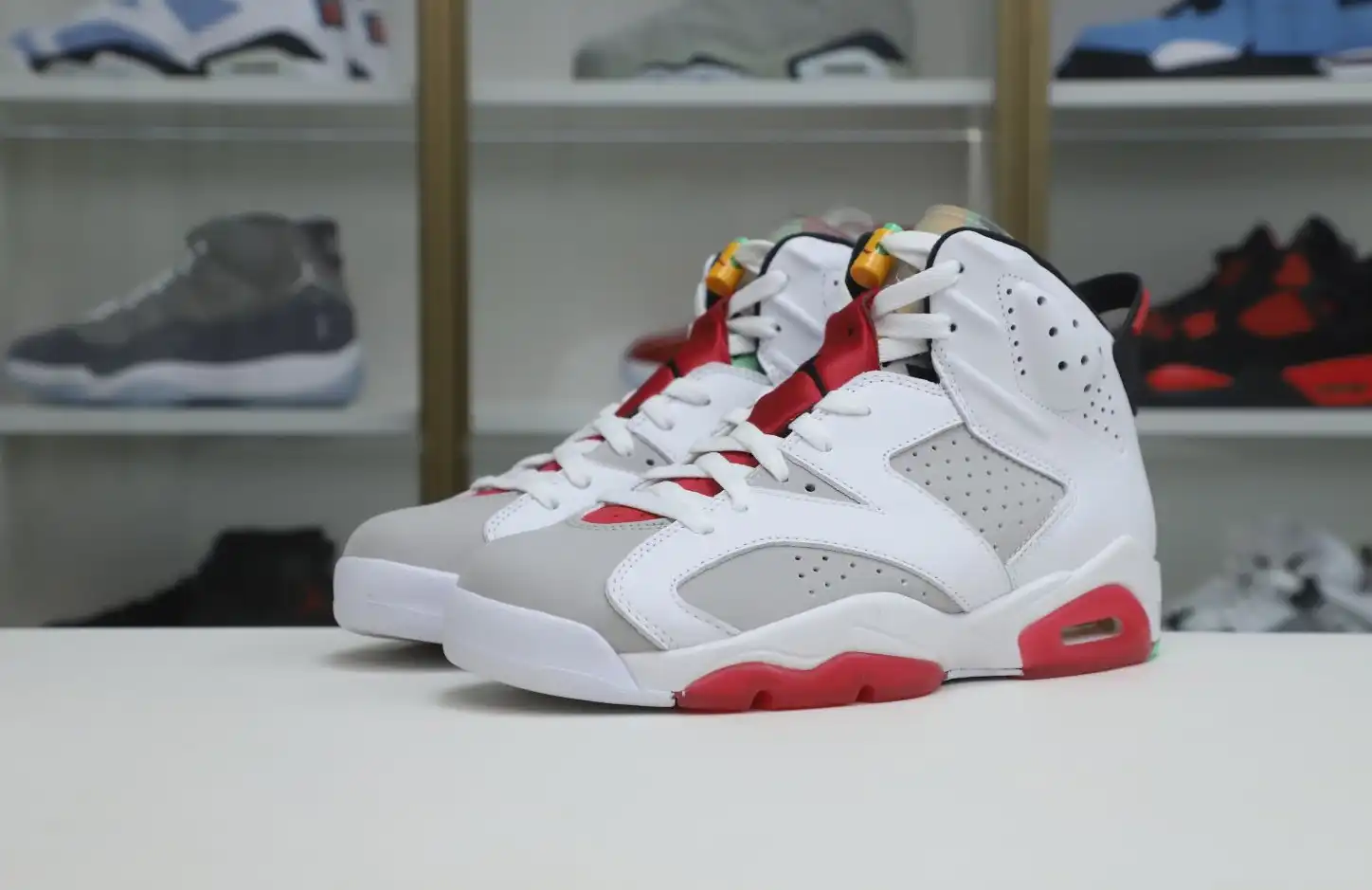 AIR JORDAN 6 RETRO NEUTRAL GREY