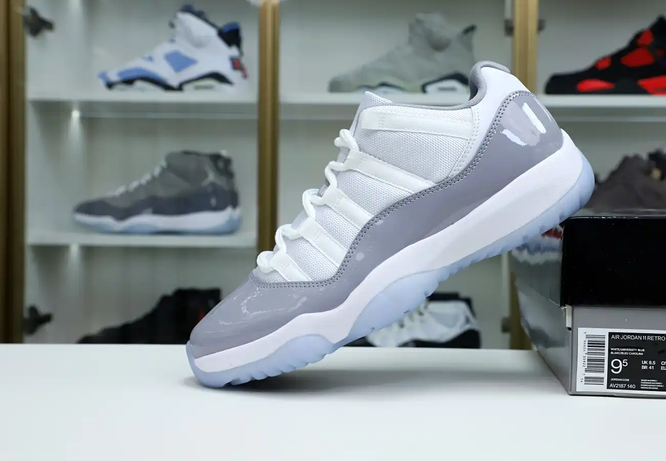 Air Jordan 11 Retro Low 