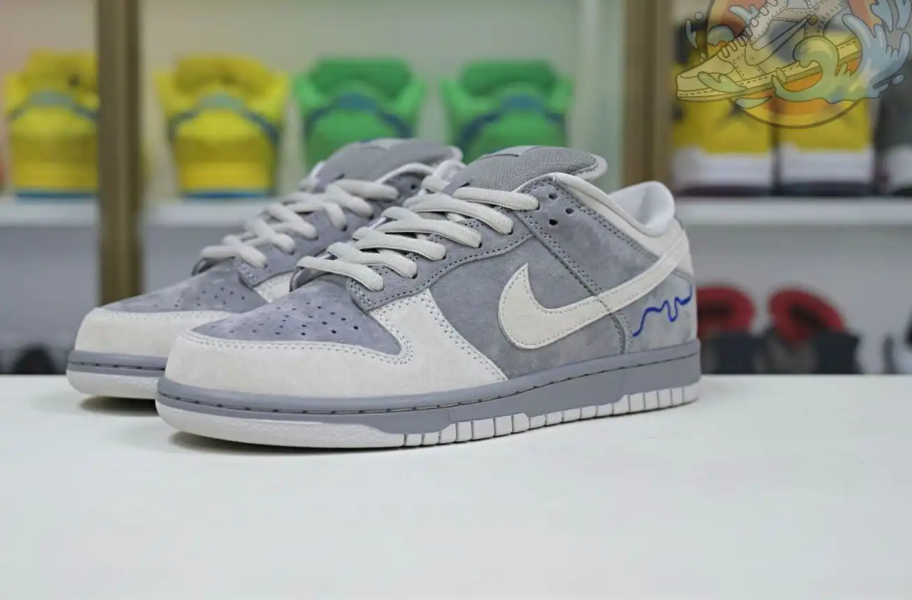 hype Nike Dunk SB Low Pro London