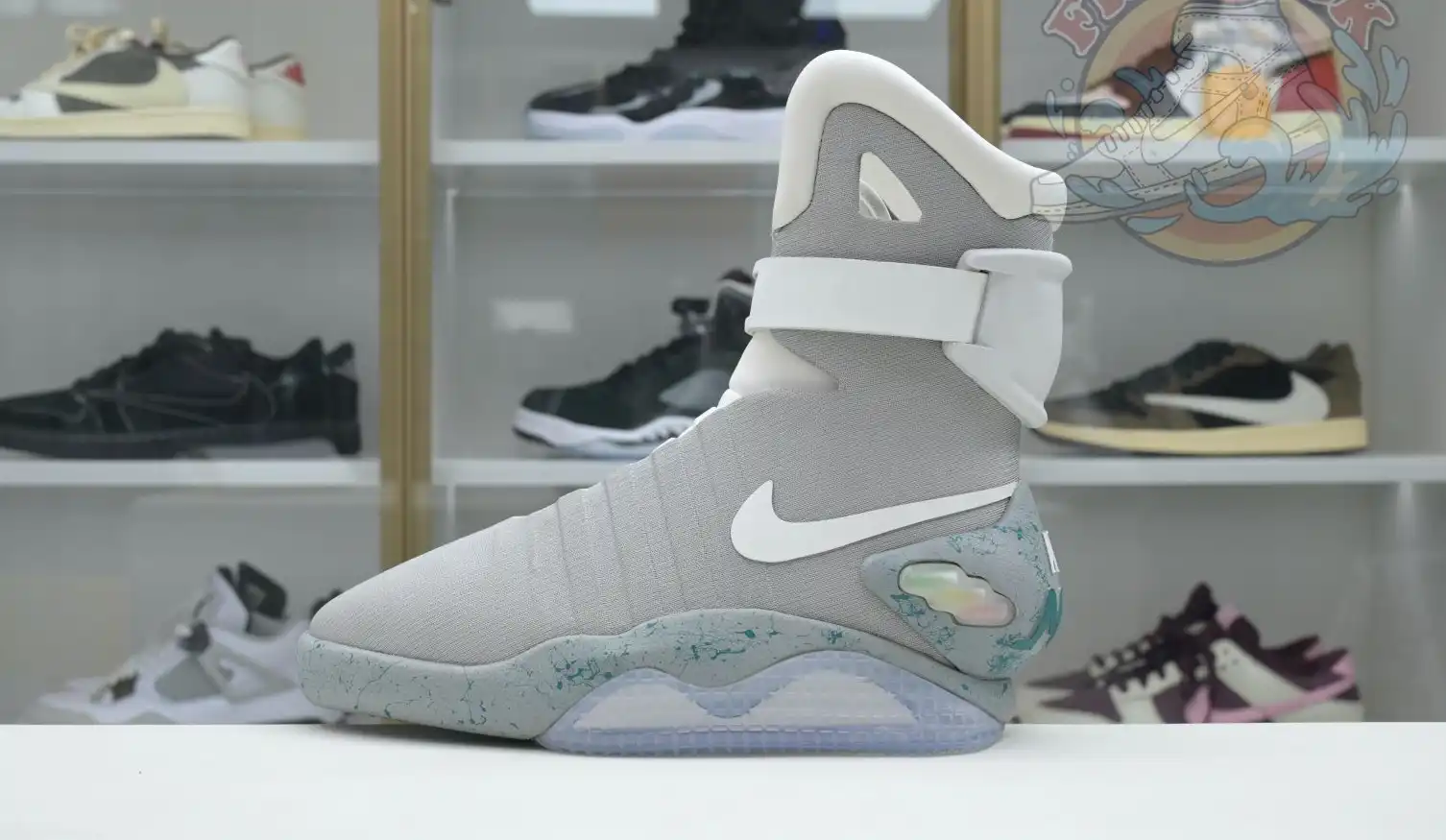 hype Nike Air MAG back to the future 2016