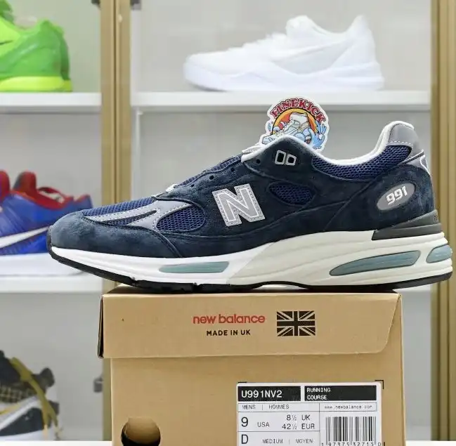 hype New Balance NB 991v2