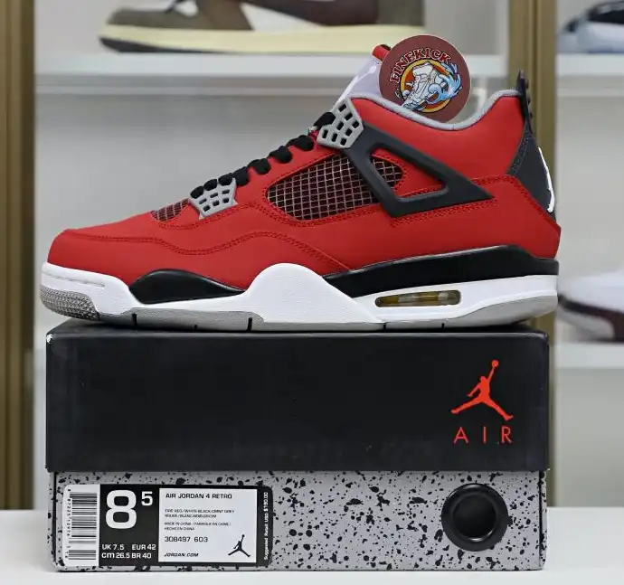 Jordan Air Jordan4 RetroToro Bravo