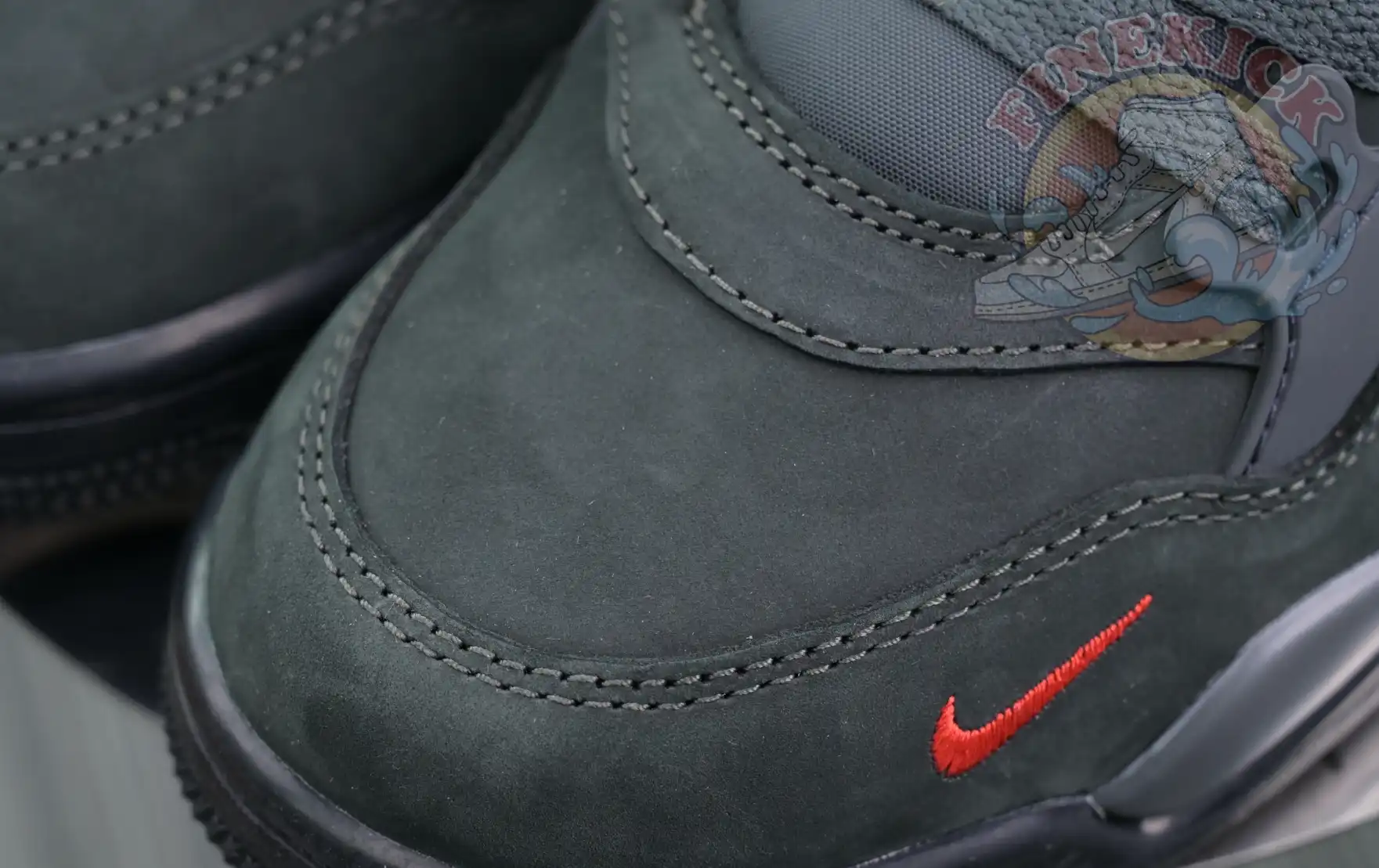 Nigel Sylvester x Jordan Air Jordan 4 RM SP “Anthracite”