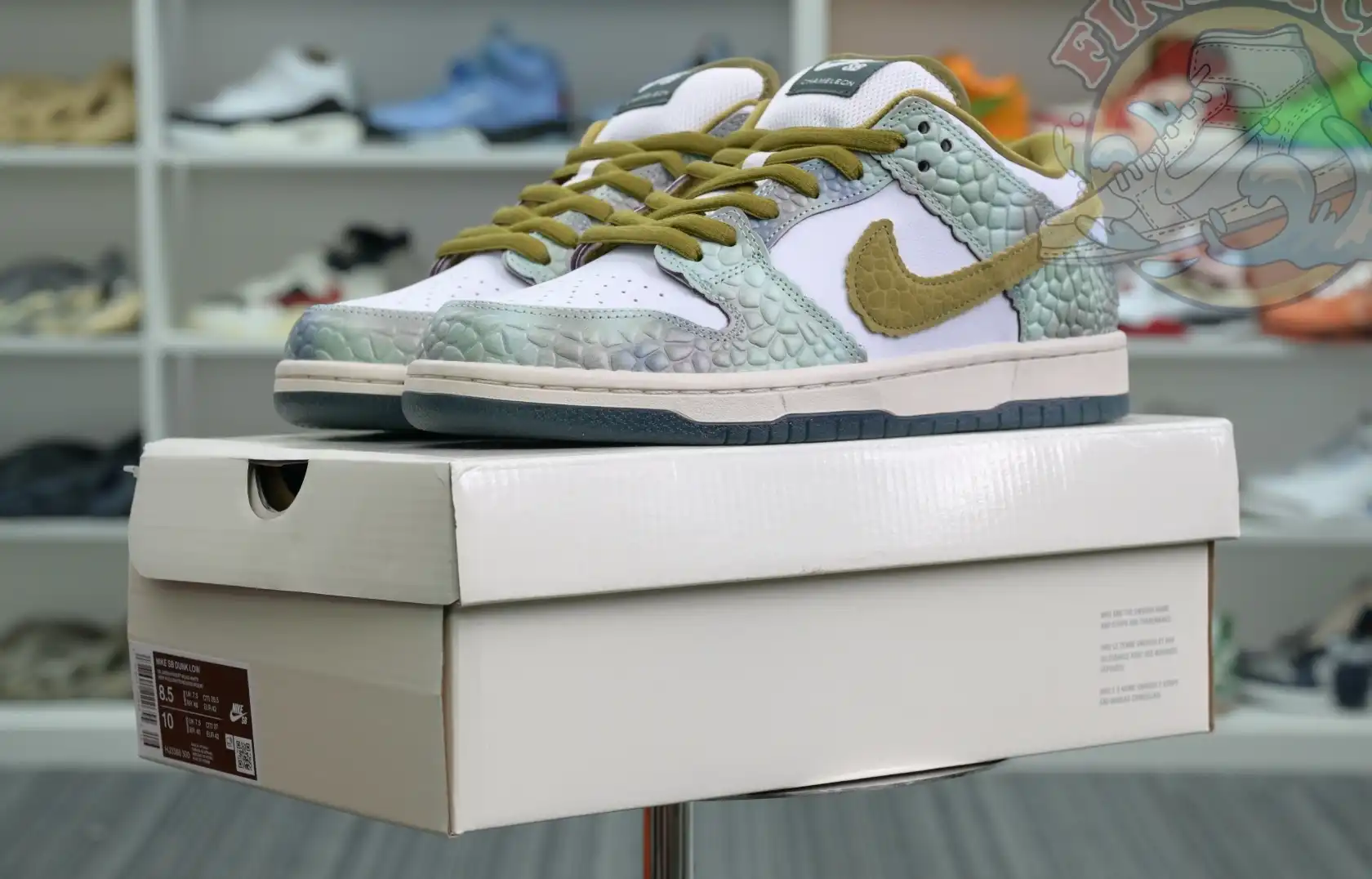 hype Alexis Sablone x Nike Dunk SB Low