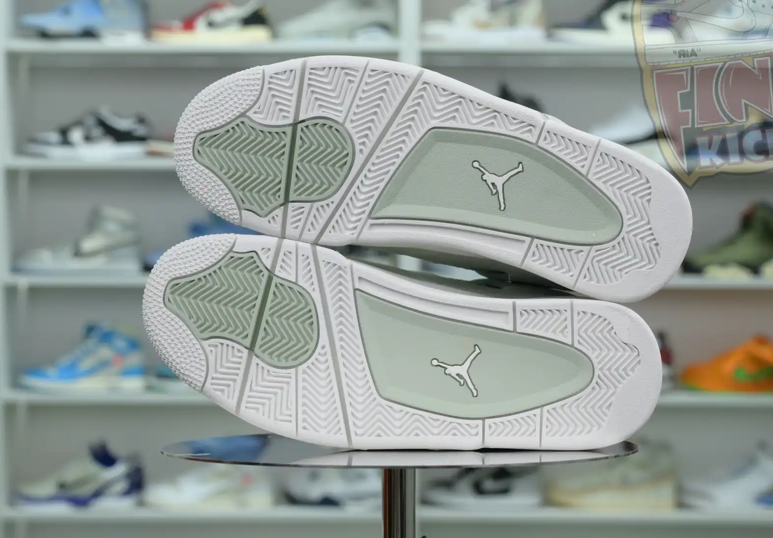 Jordan Air Jordan4“Seafoam”