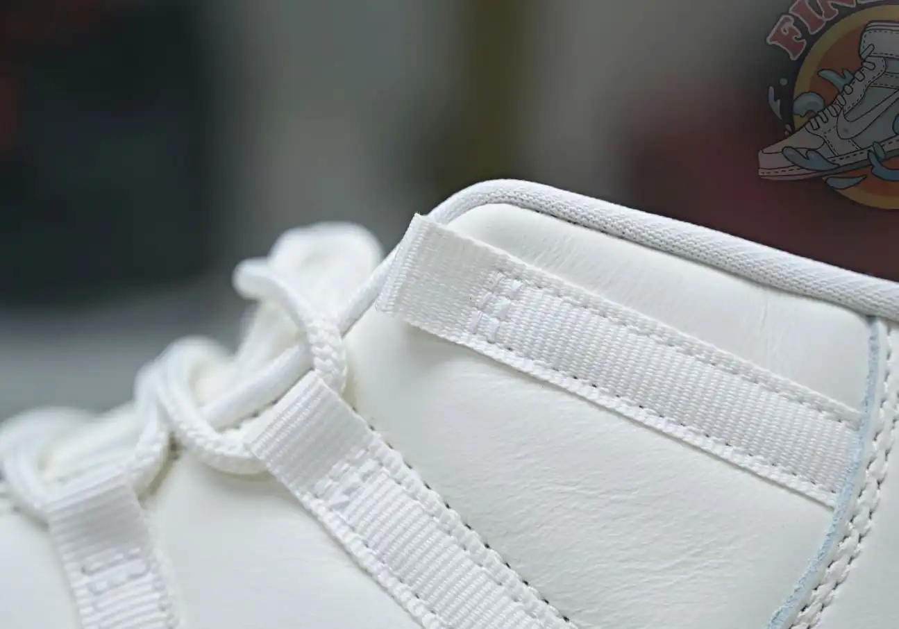 Air Jordan 11 