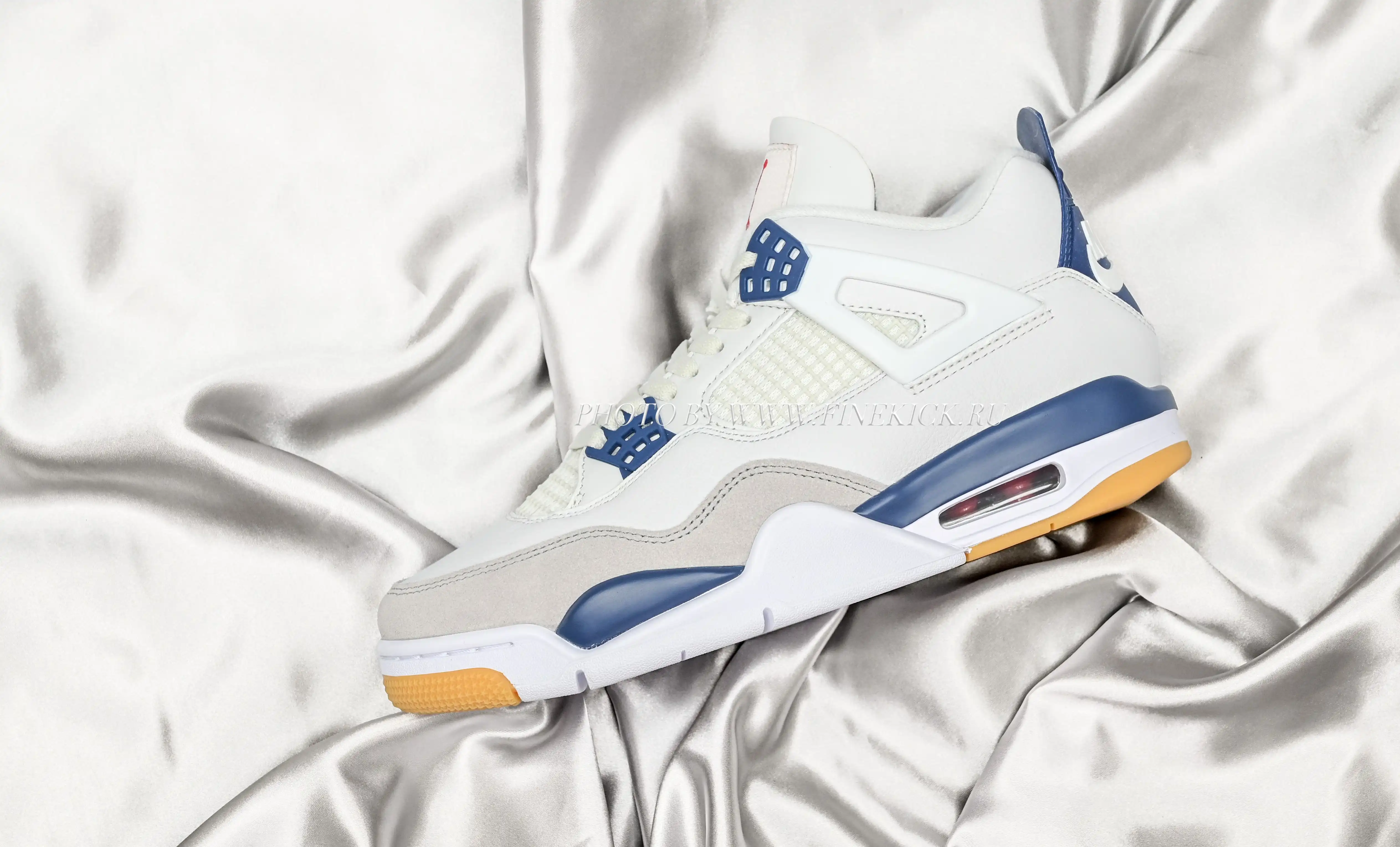 Jordan Air Jordan 4 SB “NAVY”